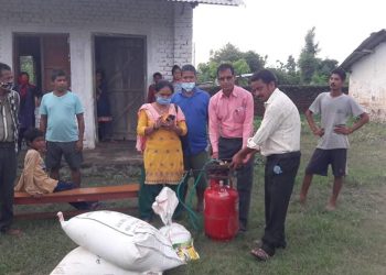 बाढीपीडितका लागि सामुहिक मेसको व्यवस्थापन