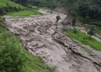 बाढीले बगाएका छ जनाको लास भेटियो ,