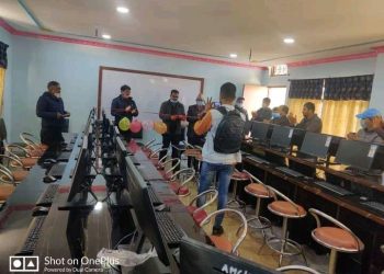 नगर प्रमुख वडले गरे कम्प्युटर ल्याबको उद्घाटन