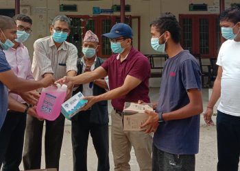 आर पि एन ग्रुपले गर्यो स्वास्थ्य सामग्री सहयोग