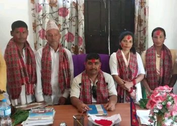 जनप्रतिनिधिले गरे पदभार ग्रहण