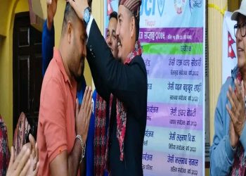 ५० औं पटक रक्तदान गरेका रावललाई टीकापुर जेसीजको सम्मान