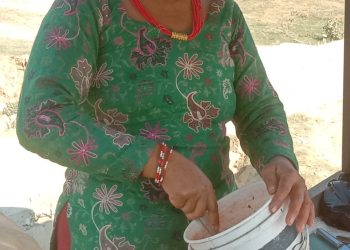 छोरा पढाउनकै लागि गाउँ छोडेर शहरमा पानी पुरीको व्यापार