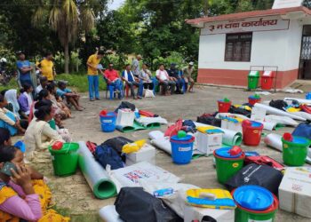 बाढी पिडितलाई २४ लाख बराबर राहत वितरण