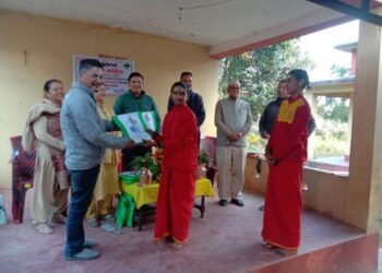 शैक्षिक सामाग्री वितरण