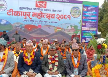 विमानस्थलको स्तरोन्नति गर्छौं : मन्त्री पाण्डे