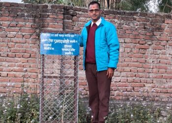 ४९ बिरुवा रोपेर जन्मदिन मनाउँदै जोशी