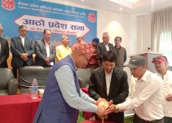 व्यवसायीलाई सहज हुँदै गएको छ : ढकाल