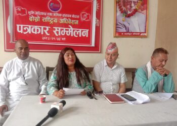 सुकुम्बासीलाई जग्गाको मालिक बनाइनुपर्छ : चौधरी