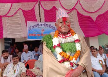 प्रधानाध्यापक शाहलाई अभिनन्दनसहित विदाई