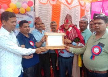 प्रधानाध्यापक रावलको बिदाई