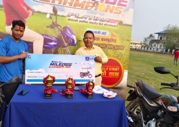 माइलेज टेस्टमा लक्ष्मण प्रथम