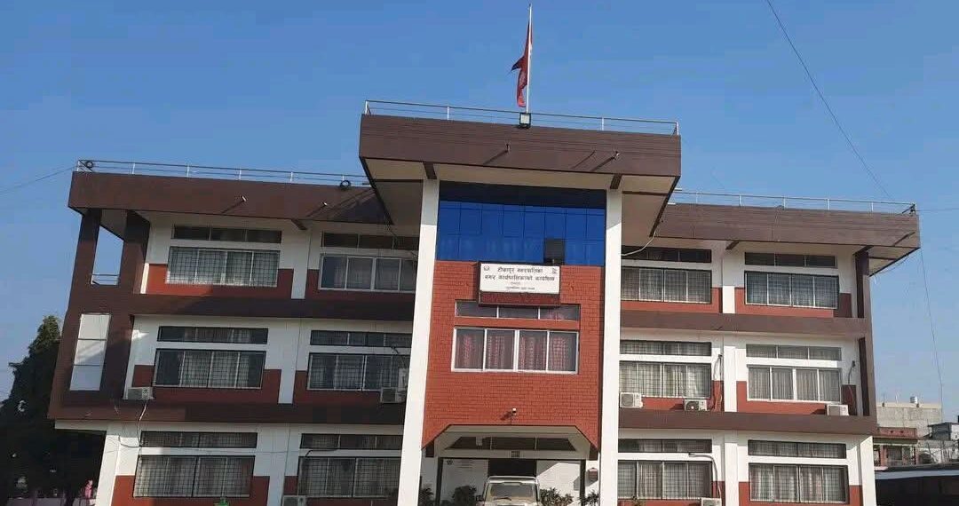 हाकिम सरुवाको चलखेल सुरु : के के भयो र हुँदैछ ?