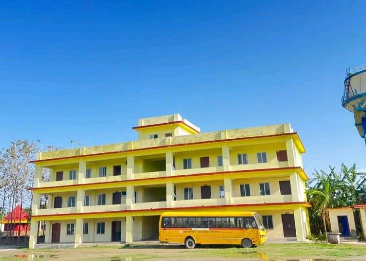 कर्णाली माद्यामिक बिधालयले सुरु गर्ने  बस सेवा