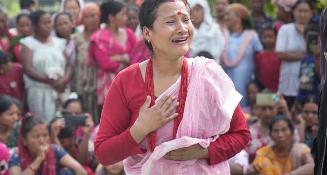 दुर्व्यसन बढ्नुको कारण अभिभावक