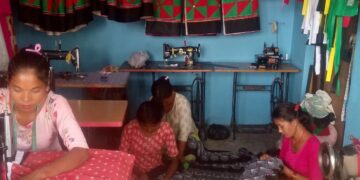 सिलाईकटाईबाट आत्मनिर्भर फुलकुमारी
