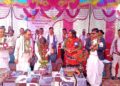 मुक्तकमैयालाई परिचयपत्र वितरण